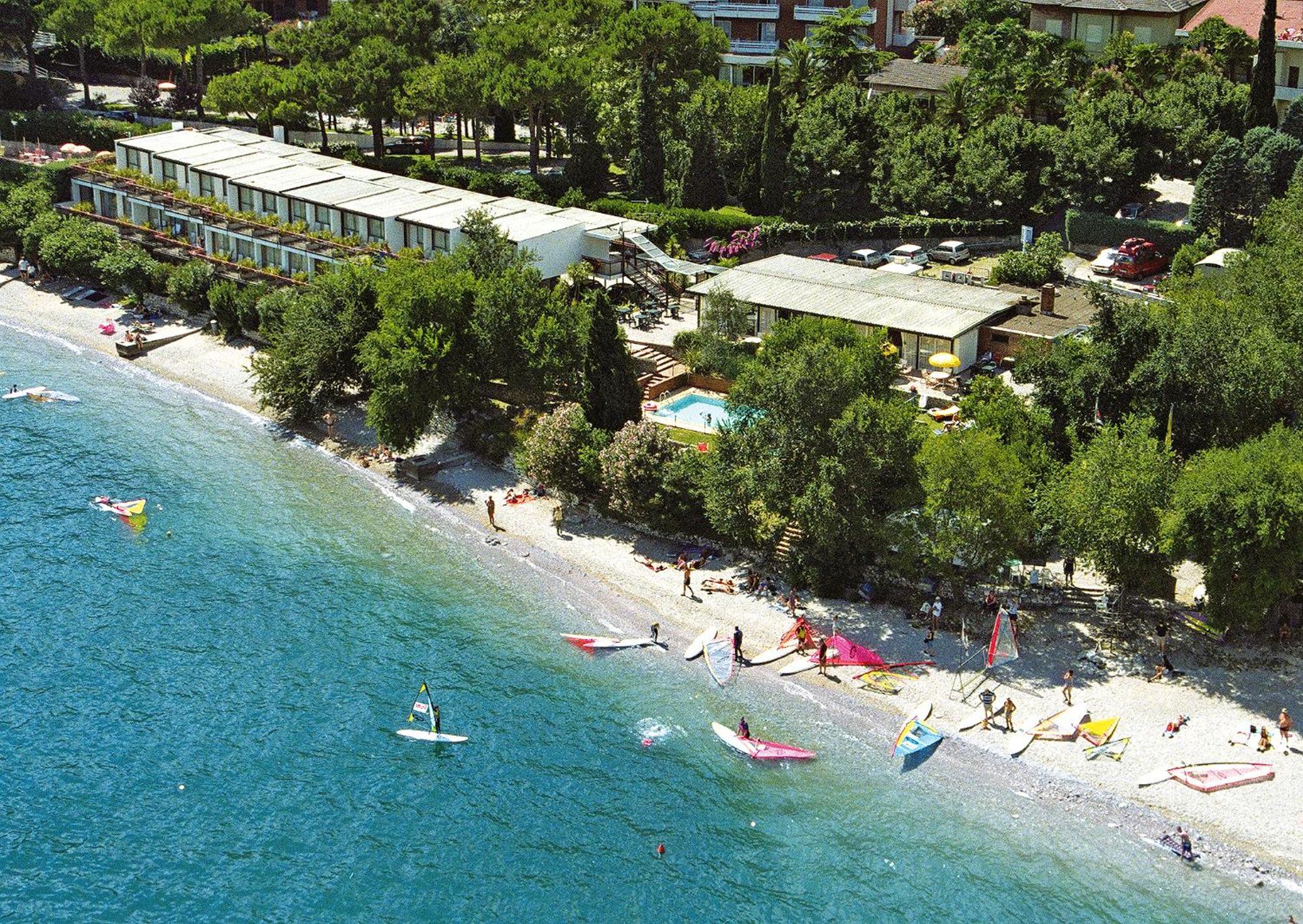 Lido Лимоне-суль-Гарда